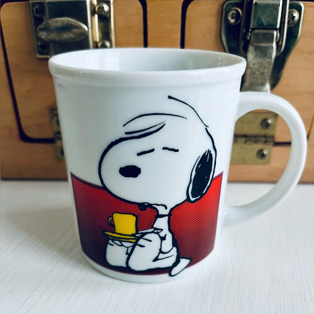Vintage Peanuts Snoopy Coffee Mug